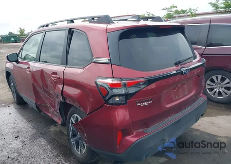 2025 Subaru Forester Premium из США, поврежденный, VIN JF2SLDDC1SH443209